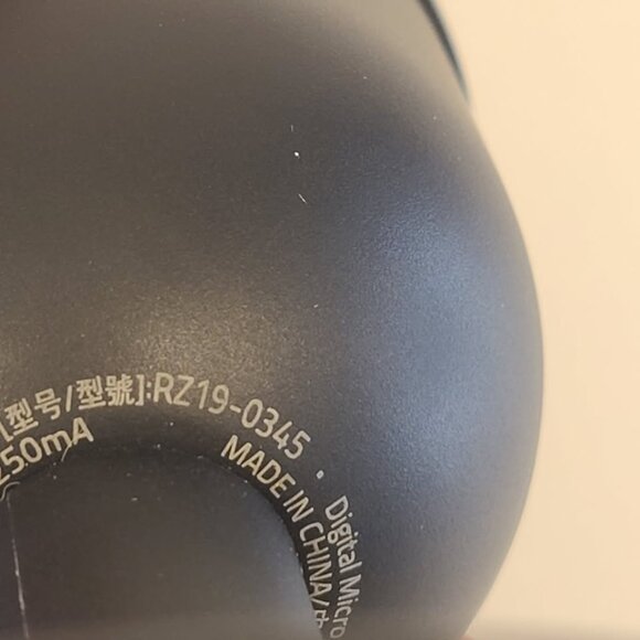 Razer Seiren Mini USB Condenser Microphone: Streaming and Gaming/PC Pro Quality - Picture 5 of 5